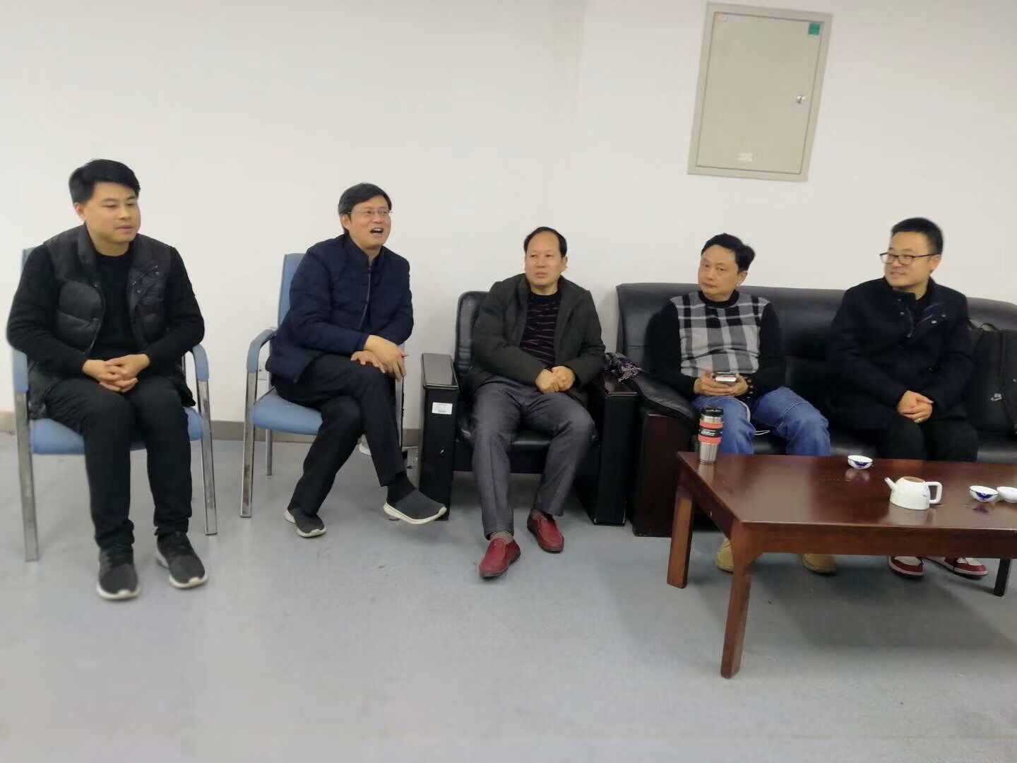 图片5.jpg 图片5.jpg