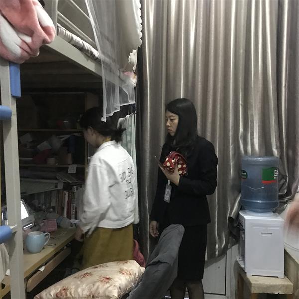 小图3.jpg 小图3.jpg